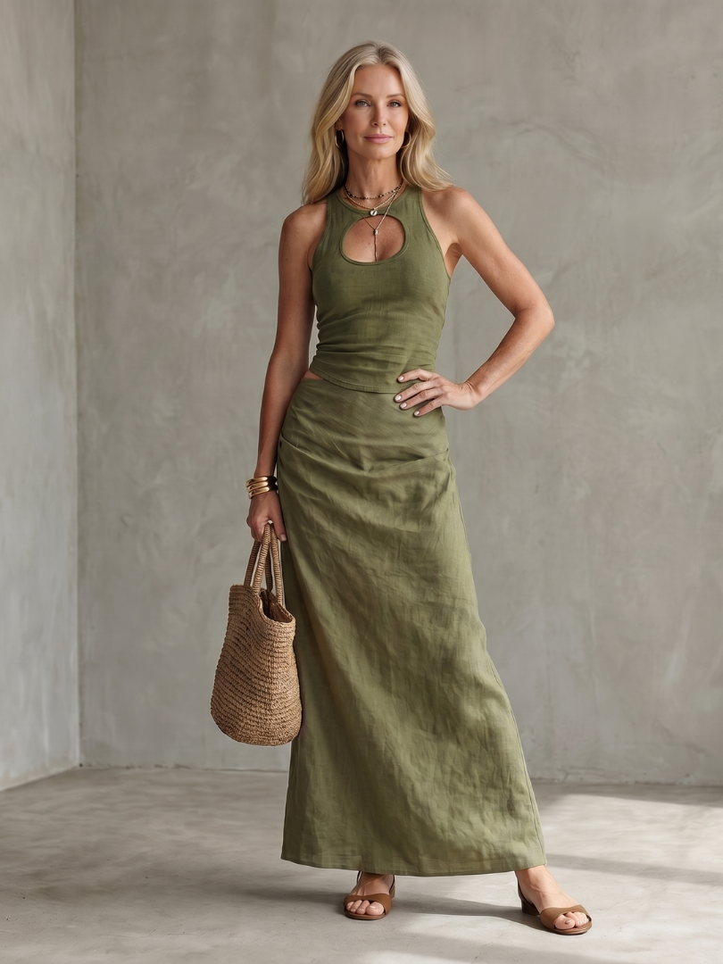 Veronique | Keyhole Neck Fitted Waist Midi Dress